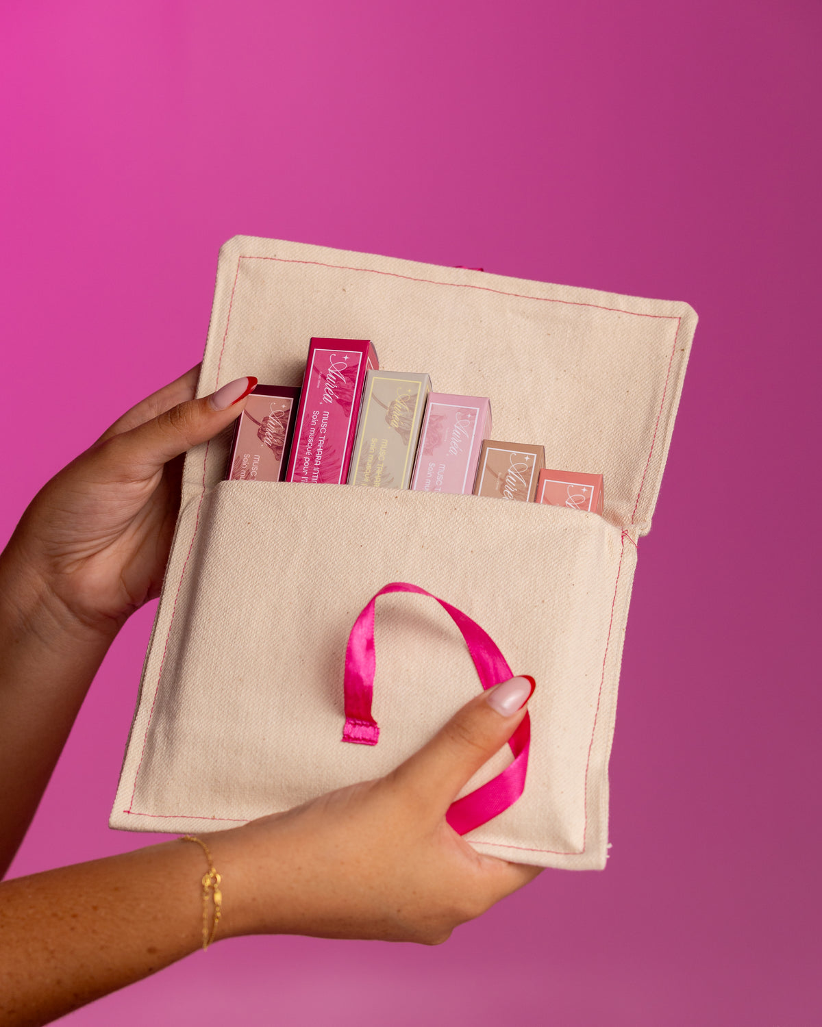 Coffret Collection – Les 6 Muscs Tahara + Pochette Offerte